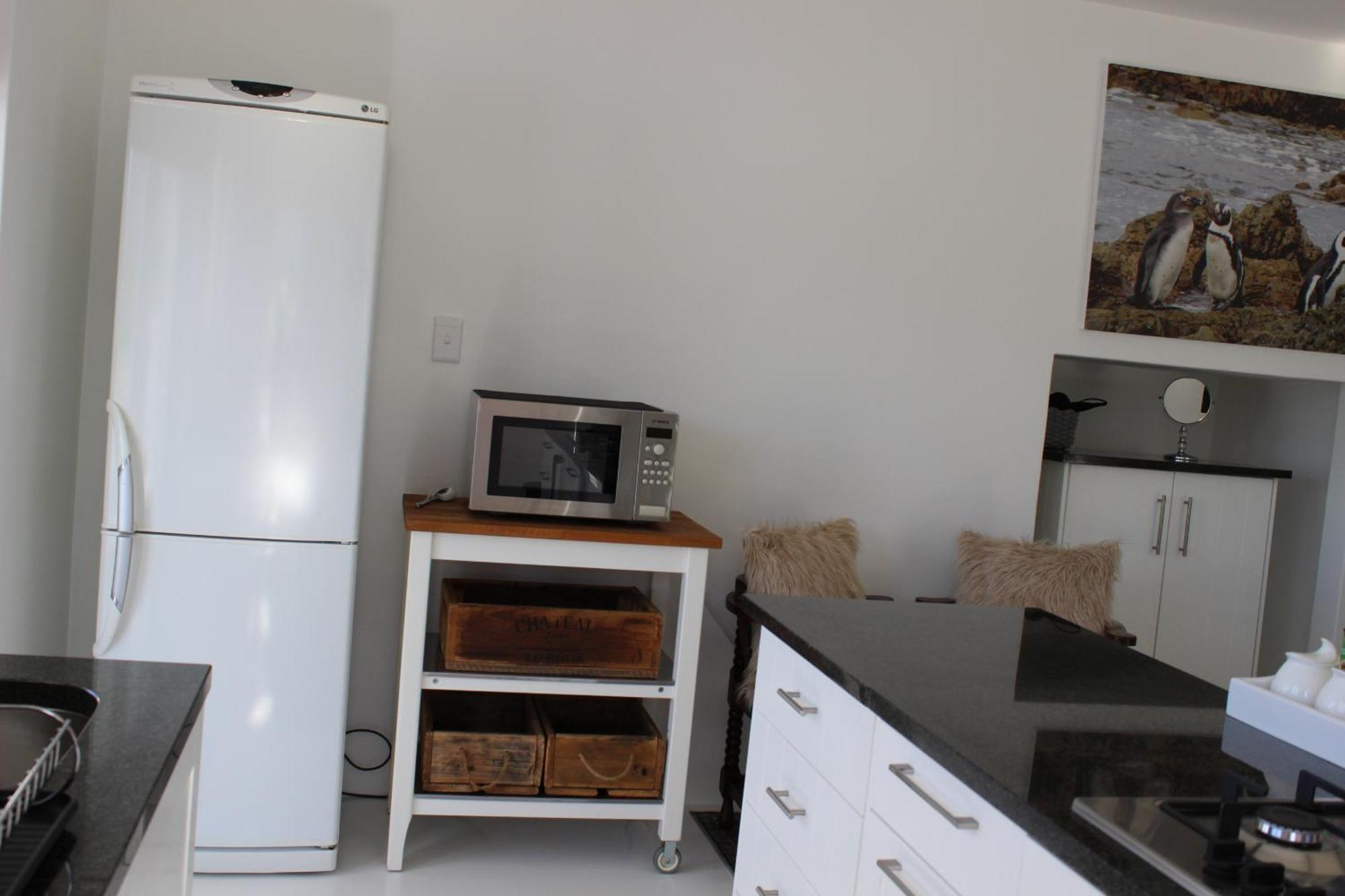 Nivenia Beach House Bettyʼs Bay エクステリア 写真